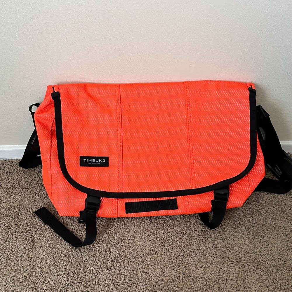 Timbuk2 Rare Reflective Small Messenger Bag